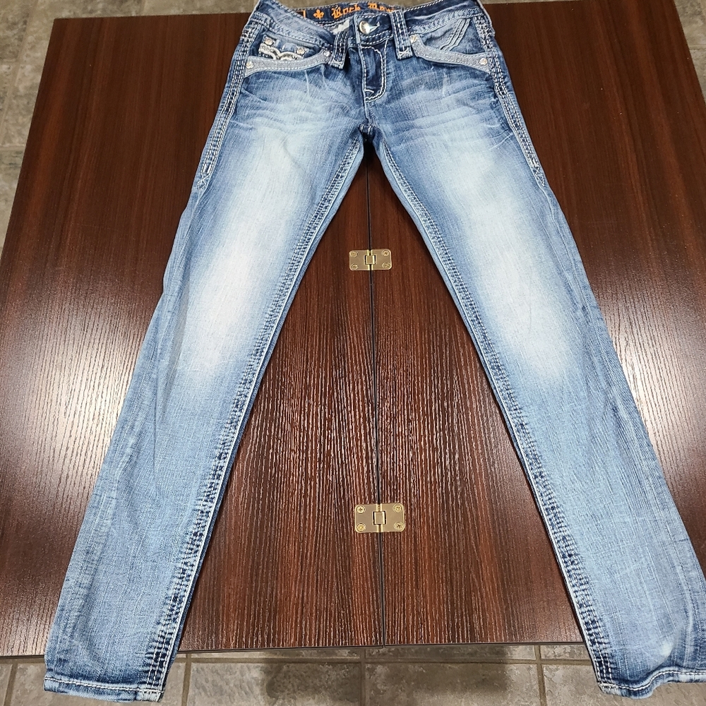 Women Rock Revival "Kamea" size 25×28 skinny jeans